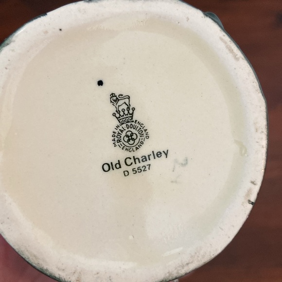 Old Charley D5527 Royal Doulton Jug - Picture 6 of 7